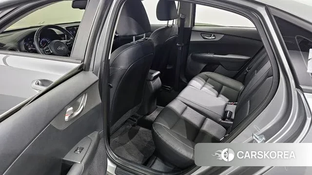 Kia Come New K3 2021 Серый из Кореи, фото 2