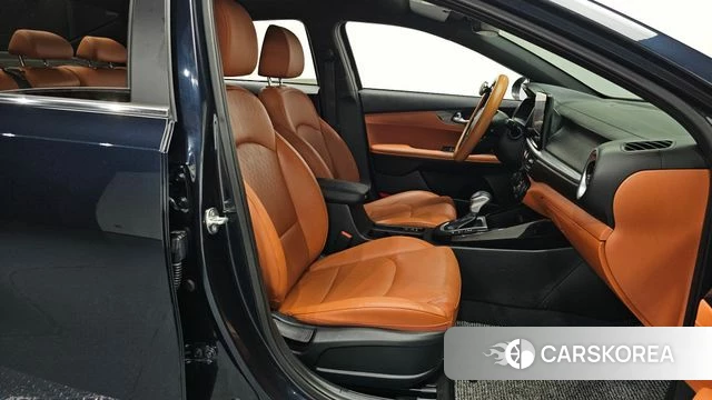 Kia The New K3 2nd generation 2023 Синий из Кореи, фото 2