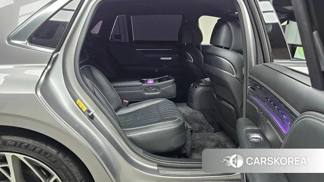 Genesis G90 (RS4) 2022 Серебристо-серый из Кореи, фото 2