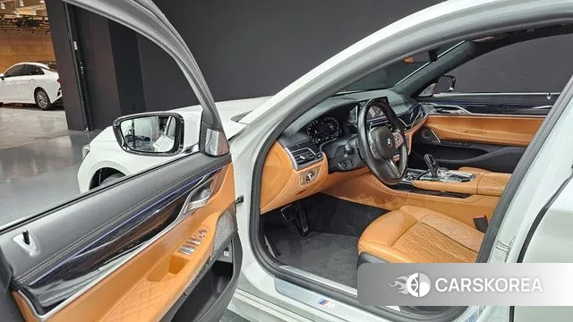 BMW 7 Series (G11) 2022 Белый из Кореи, фото 2