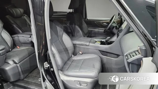 Toyota Alphard 4th Generation 2024 Черный из Кореи, фото 2