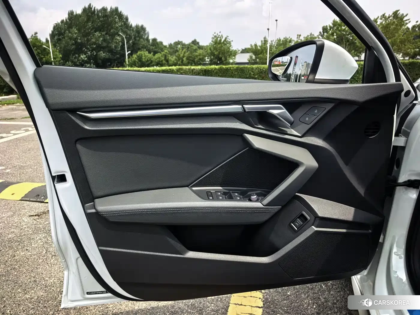 Audi A3 2023 Белый из Китая, фото 2