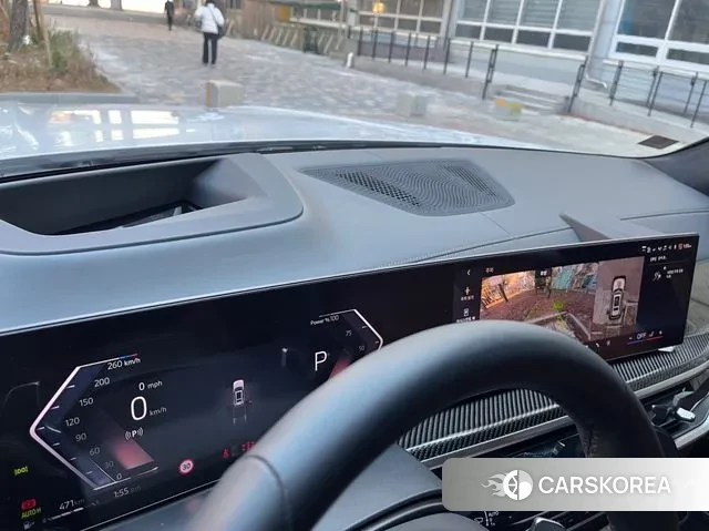 BMW X7 (G07) 2025 Белый из Кореи, фото 2