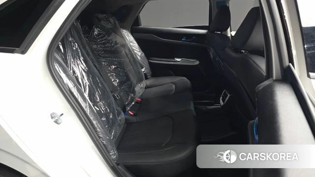 Kia The New K5 Hybrid 3rd generation 2024 Белый из Кореи, фото 2