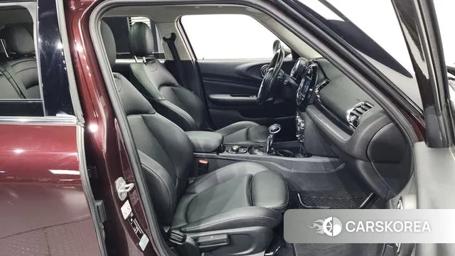 Mini Cooper Clubman 2019 Красный из Кореи, фото 2