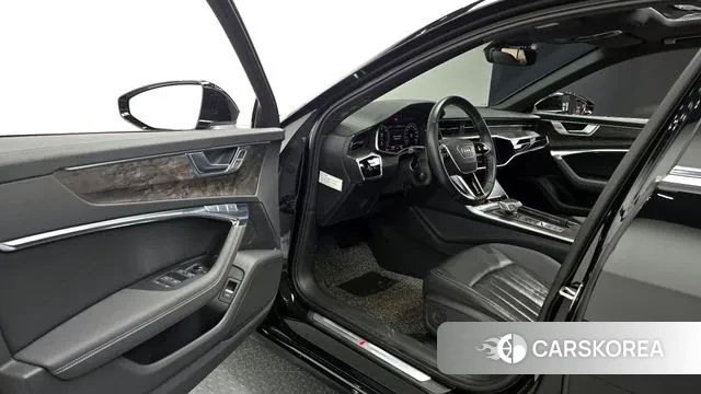 Audi A6 (C8) 2020 Черный из Кореи, фото 2