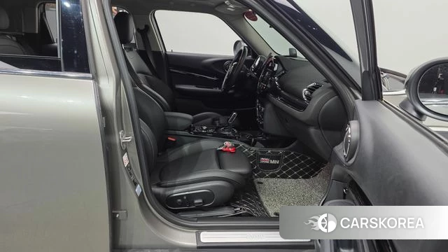 Mini Cooper D Clubman 2020 Серебряный из Кореи, фото 2