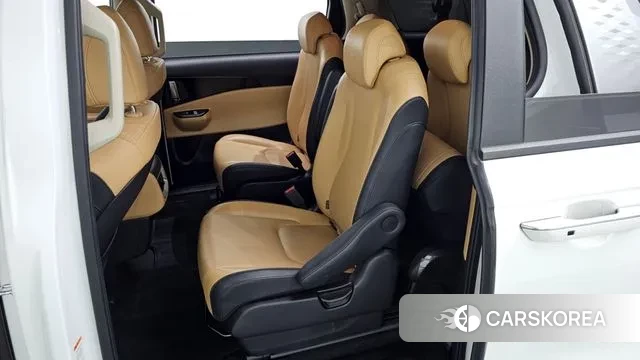 Kia Carnival 4th generation 2022 Белый из Кореи, фото 2
