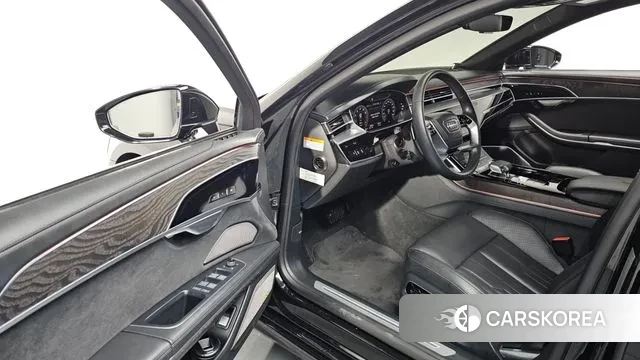 Audi A8 (D5) 2023 Черный из Кореи, фото 2