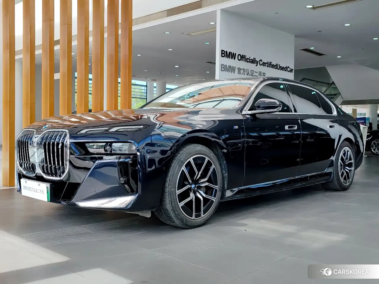 BMW i7 2023 Черный из Китая, фото 2