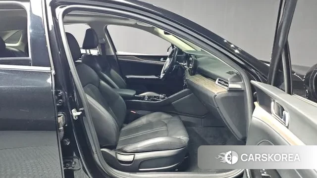 Kia K5 3rd generation 2022 Черный из Кореи, фото 2