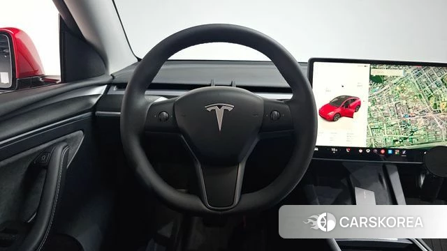 Tesla Model Y 2024 Красный из Кореи, фото 2