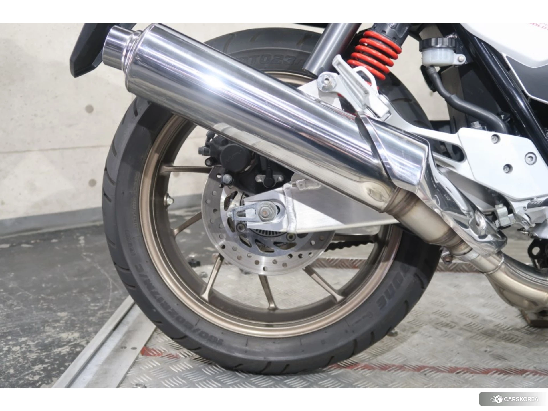 Проданный Honda CB400SF BOLDOR id 3950459 из Японии, фото 2