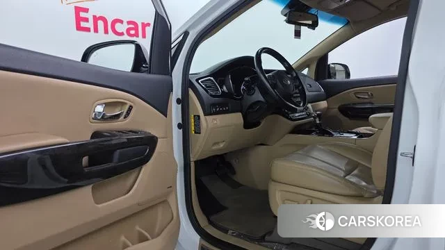 Kia The New Carnival 2019 Белый из Кореи, фото 2