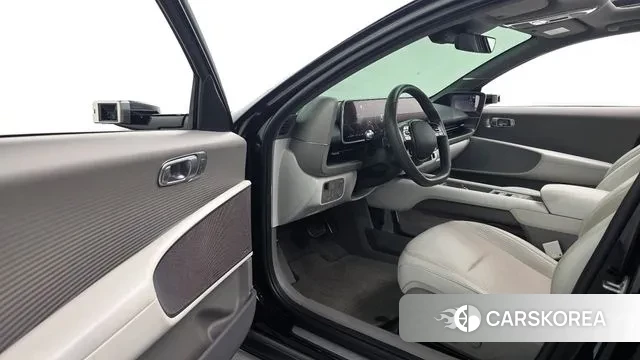 Hyundai Ionic 6 2022 Черный из Кореи, фото 2