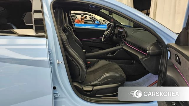 Hyundai The New Avante (CN7) 2025 Небесно-голубой из Кореи, фото 2