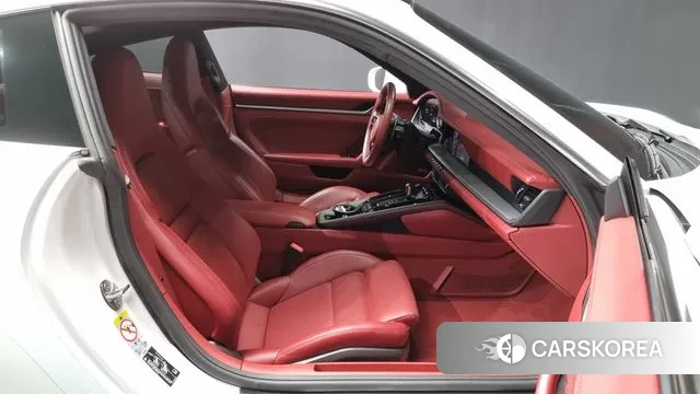 Porsche 911(992) 2021 Белый из Кореи, фото 2