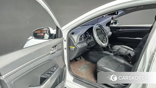 Hyundai The New Avante AD 2019 Белый из Кореи, фото 2