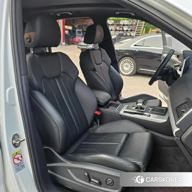 Audi Q5 (FY) 2020 Белый из Кореи, фото 2