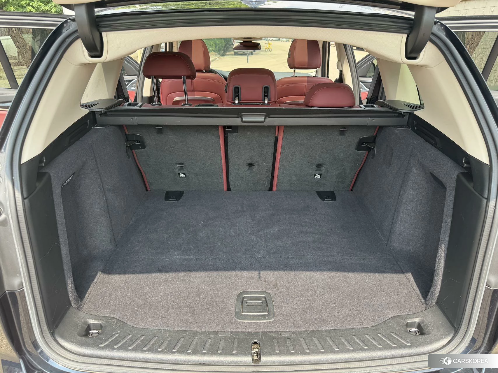 BMW iX3 2024 Черный из Китая, фото 2