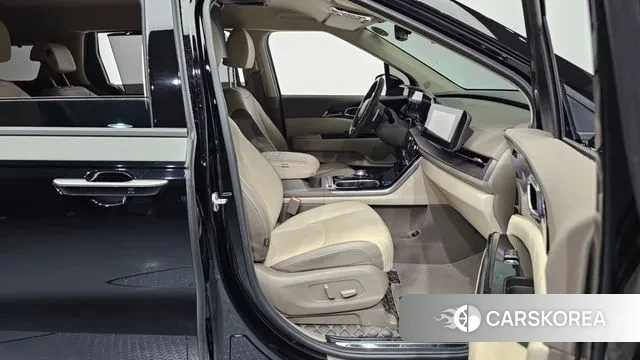 Kia Carnival 4th generation 2022 Черный из Кореи, фото 2