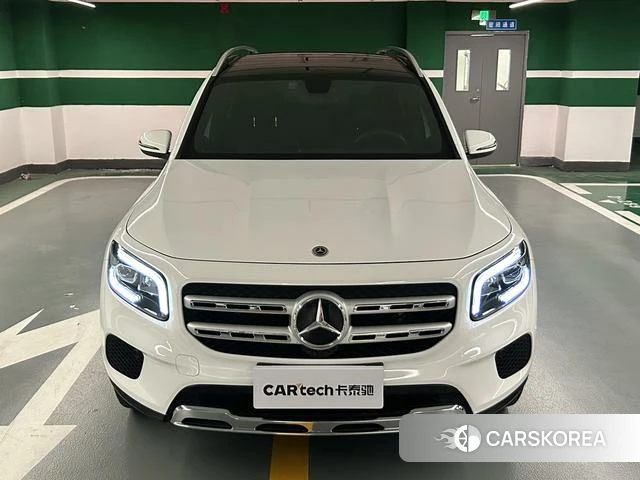 Mercedes-Benz GLB 2022 Белый из Китая, фото 2