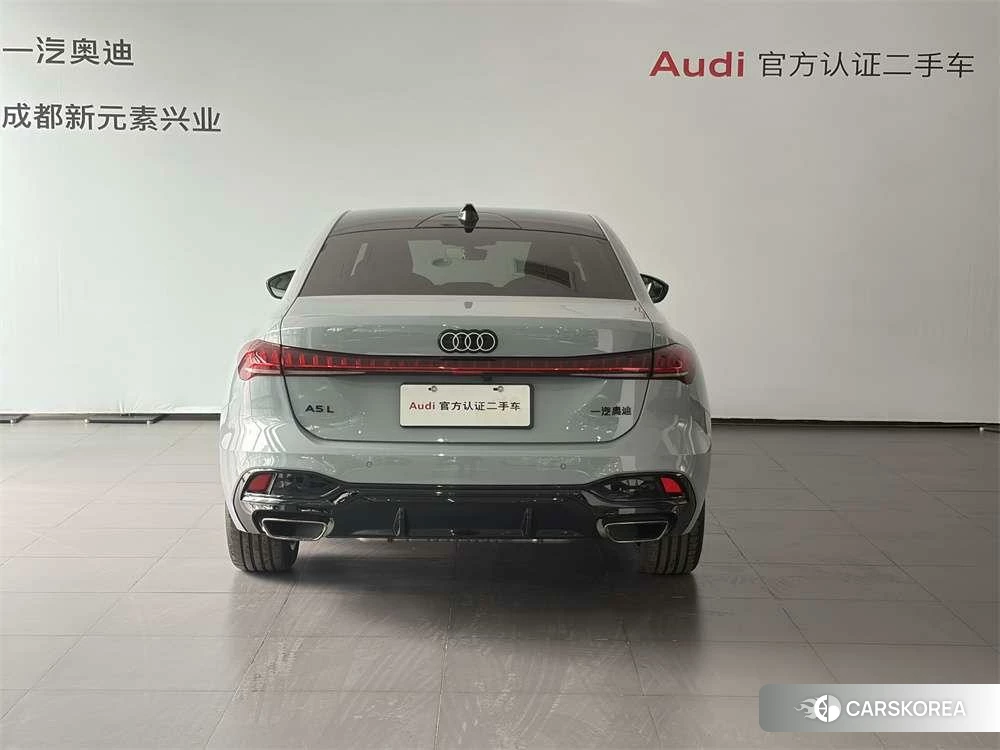 Audi A5L 2025 Серебристо-серый из Китая, фото 2