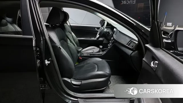 Kia K5 second generation 2018 Черный из Кореи, фото 2