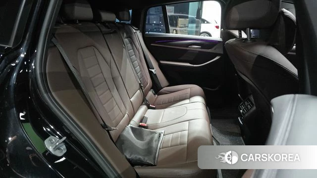 BMW X4 (G02) 2024 Черный из Кореи, фото 2