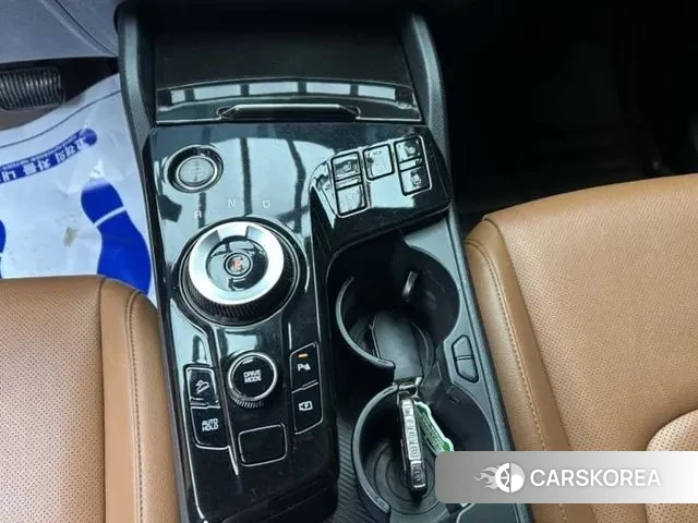 Kia Sportage 5th Generation Hybrid 2021 Черный из Кореи, фото 2