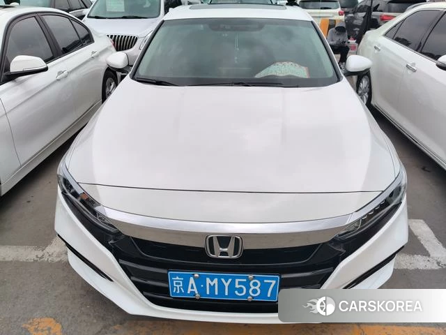 Honda Accord 2021 Белый из Китая, фото 2