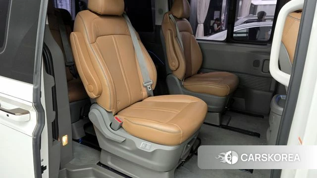 Hyundai Staria 2021 Белый из Кореи, фото 2