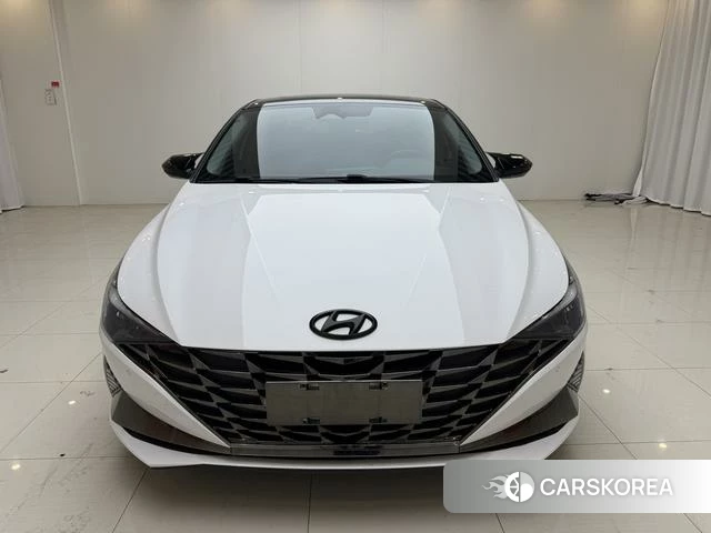 Hyundai Elantra 2021 Белый из Китая, фото 2