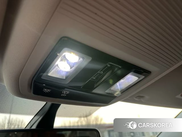 Volkswagen Golf 2021 Белый из Китая, фото 2