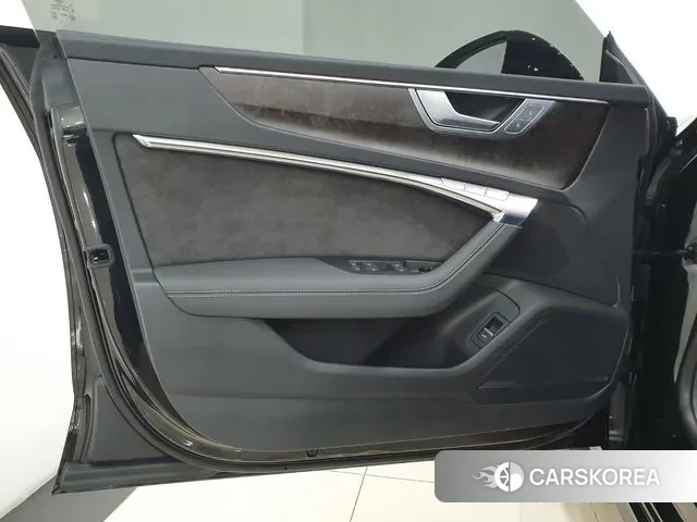 Audi A7 (4K) 2020 Черный из Кореи, фото 2