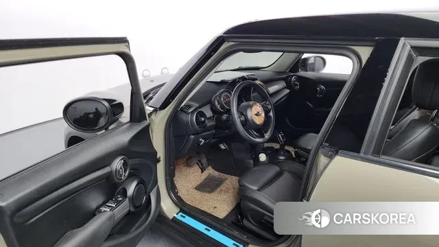 Mini Cooper 2020 Серебристо-серый из Кореи, фото 2