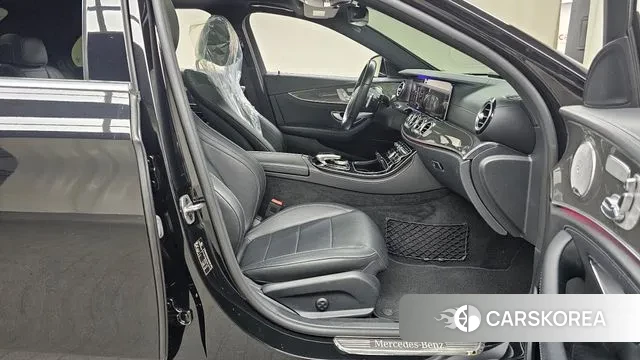 Mercedes-Benz E-Class W213 2020 Серый из Кореи, фото 2