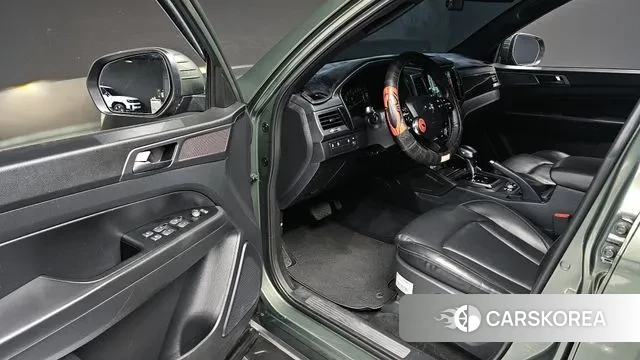 Ssangyong The New Rexton Sports Cannes 2022 Темно-зеленый из Кореи, фото 2