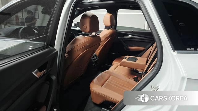 Audi Q5 (FY) 2023 Белый из Кореи, фото 2