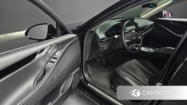 Genesis G80 (RG3) 2022 Черный из Кореи, фото 2