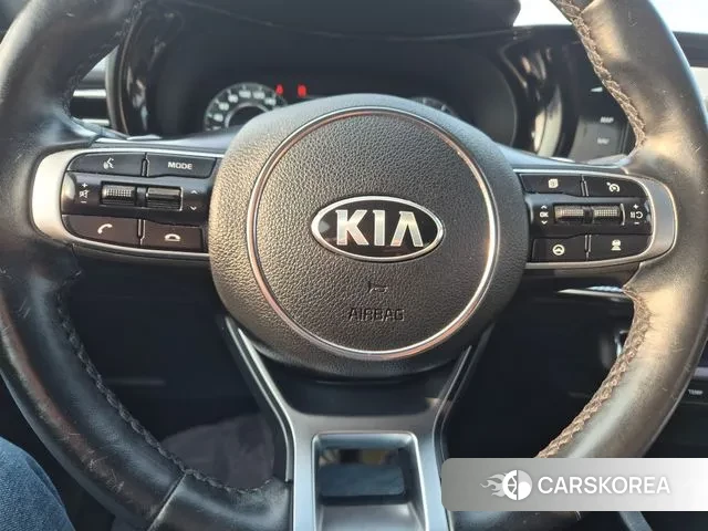 Kia K5 3rd generation 2021 Серый из Кореи, фото 2