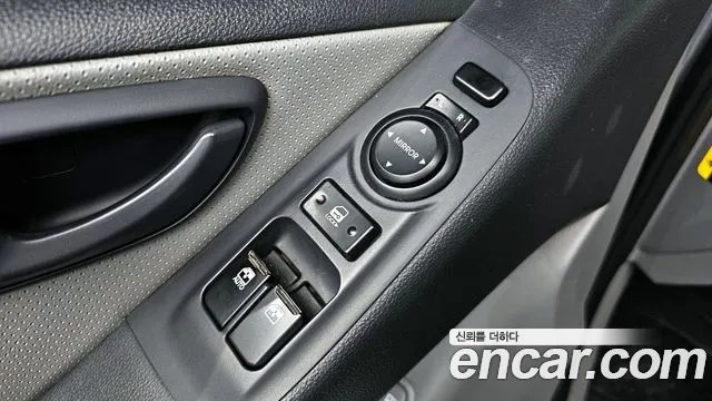 Hyundai The New Grand Starex 2019 Серебристо-серый из Кореи, фото 2