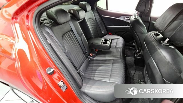 Genesis G70 2019 Красный из Кореи, фото 2
