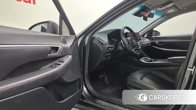 Hyundai Sonata (DN8) 2021 Серый из Кореи, фото 2