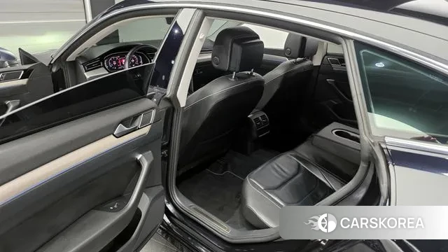 Volkswagen Arteon 2020 Черный из Кореи, фото 2