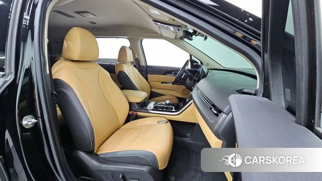 Kia Carnival 4th generation 2022 Черный из Кореи, фото 2
