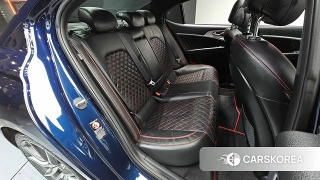 Genesis G70 2018 Синий из Кореи, фото 2