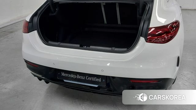 Mercedes-Benz EQE V295 2024 Белый из Кореи, фото 2
