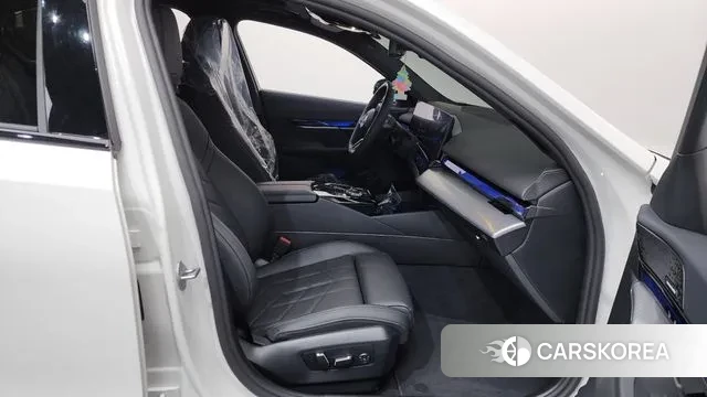 BMW i5 (G60) 2025 Белый из Кореи, фото 2