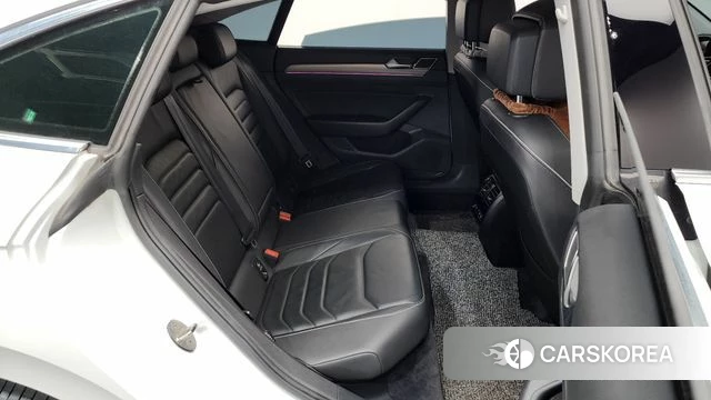 Volkswagen Arteon 2019 Белый из Кореи, фото 2
